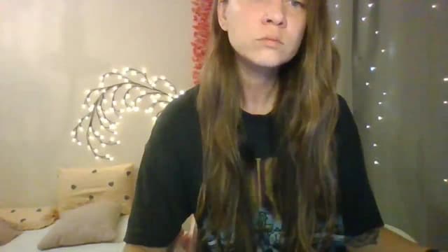 Gallery image thumbnail from Qi_ra's myfreecams stream on, 06/14/2025, 09:10 image 13 of 20