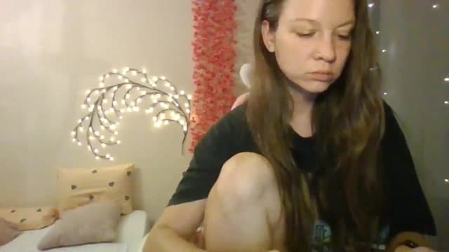 Gallery image thumbnail from Qi_ra's myfreecams stream on, 06/14/2025, 09:10 image 2 of 20