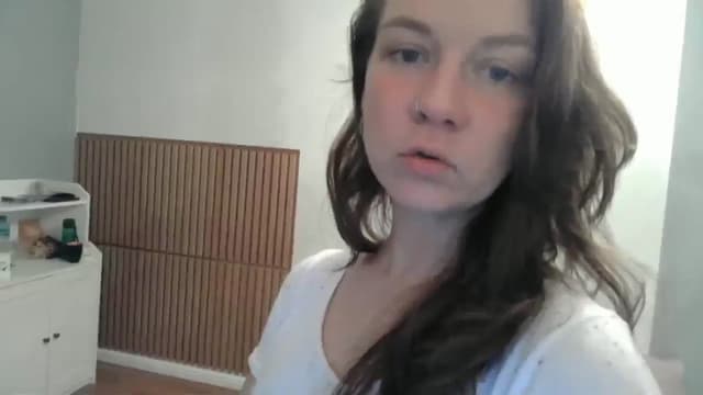 Gallery image thumbnail from Qi_ra's myfreecams stream on, 09/08/2025, 07:36 image 12 of 20
