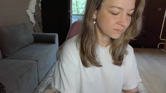 Gallery image thumbnail from Qi_ra's myfreecams stream on, 05/19/2026, 05:19 image 10 of 20