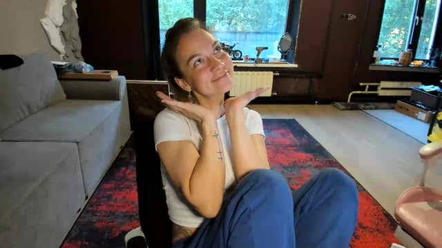 Gallery image thumbnail from Qi_ra's myfreecams stream on, 06/26/2026, 04:23 image 14 of 20