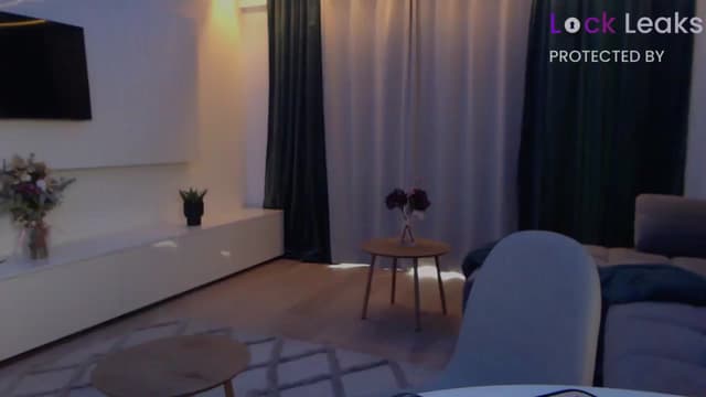 Gallery image thumbnail from Qu33n's myfreecams stream on, 10/07/2025, 07:52 image 7 of 20