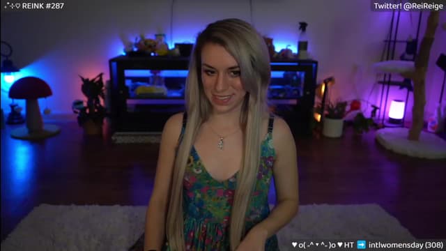 Gallery image thumbnail from Reige's myfreecams stream on, 03/08/2023, 09:49 image 10 of 20
