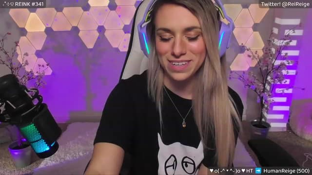 Gallery image thumbnail from Reige's myfreecams stream on, 08/13/2023, 08:03 image 17 of 20