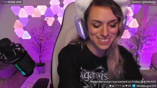 Gallery image thumbnail from Reige's myfreecams stream on, 09/27/2023, 06:48 image 4 of 20