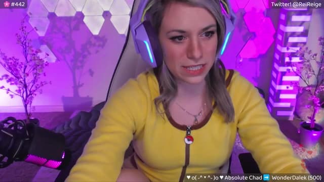 Gallery image thumbnail from Reige's myfreecams stream on, 05/10/2024, 06:38 image 5 of 20
