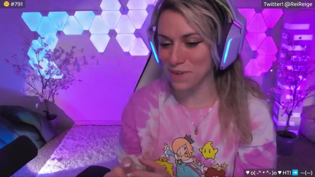 Gallery image thumbnail from Reige's myfreecams stream on, 06/17/2024, 07:26 image 1 of 20