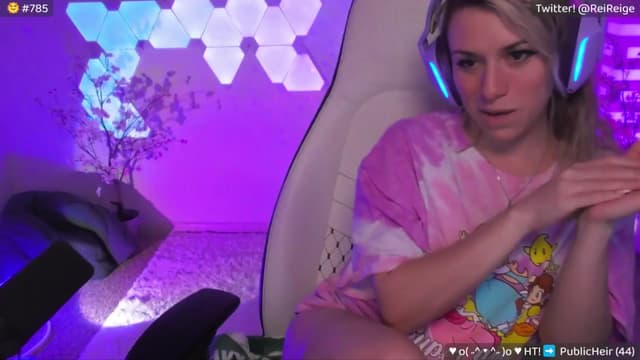 Gallery image thumbnail from Reige's myfreecams stream on, 06/17/2024, 07:26 image 8 of 20