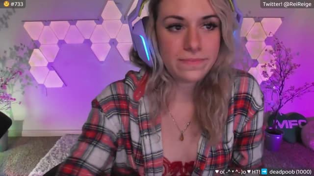 Gallery image thumbnail from Reige's myfreecams stream on, 06/27/2024, 09:39 image 4 of 20