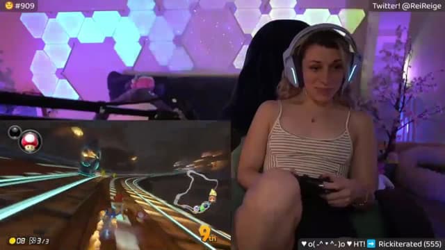 Gallery image thumbnail from Reige's myfreecams stream on, 08/09/2024, 10:16 image 17 of 20