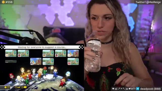 Gallery image thumbnail from Reige's myfreecams stream on, 08/10/2024, 09:45 image 2 of 20