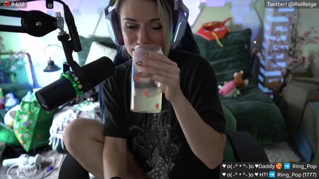 Gallery image thumbnail from Reige's myfreecams stream on, 09/22/2024, 18:27 image 17 of 20