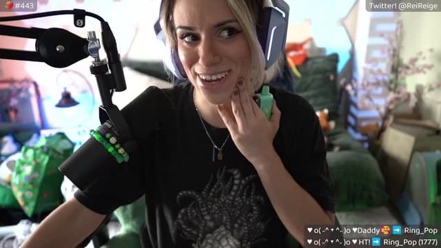 Gallery image thumbnail from Reige's myfreecams stream on, 09/22/2024, 18:27 image 10 of 20