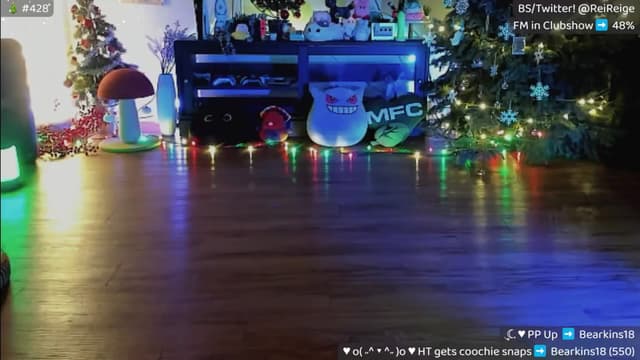 Gallery image thumbnail from Reige's myfreecams stream on, 12/19/2024, 13:38 image 12 of 20