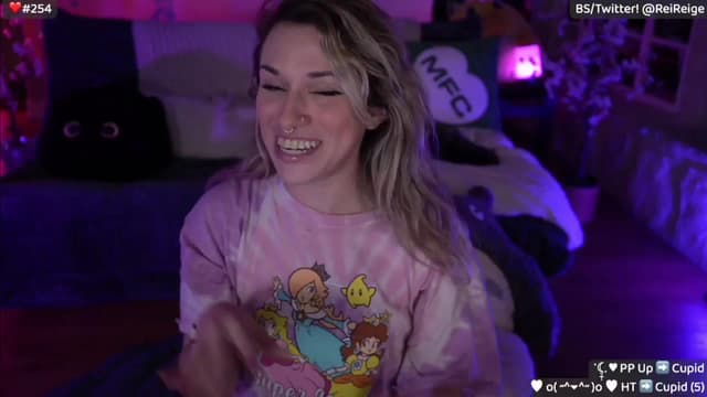Gallery image thumbnail from Reige's myfreecams stream on, 02/11/2025, 09:57 image 1 of 20
