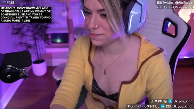 Gallery image thumbnail from Reige's myfreecams stream on, 04/11/2025, 11:47 image 9 of 20