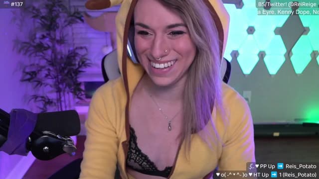 Gallery image thumbnail from Reige's myfreecams stream on, 04/11/2025, 11:47 image 1 of 20