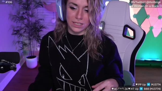 Gallery image thumbnail from Reige's myfreecams stream on, 04/13/2025, 07:55 image 6 of 20