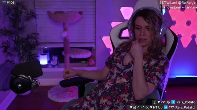 Gallery image thumbnail from Reige's myfreecams stream on, 04/27/2025, 06:30 image 8 of 20
