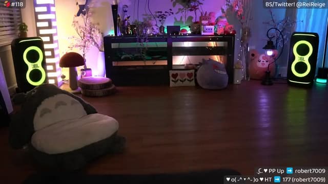 Gallery image thumbnail from Reige's myfreecams stream on, 10/01/2025, 11:07 image 3 of 20