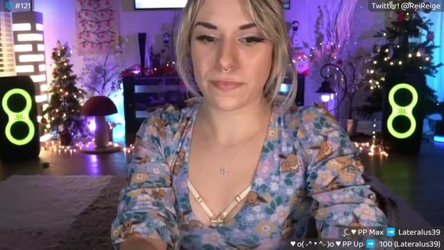 Gallery image thumbnail from Reige's myfreecams stream on, 01/03/2026, 10:43 image 2 of 20
