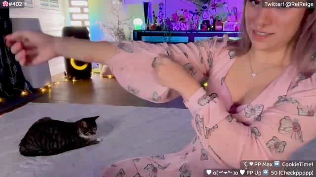 Gallery image thumbnail from Reige's myfreecams stream on, 05/04/2026, 08:03 image 1 of 20
