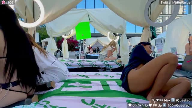 Gallery image thumbnail from Reige's myfreecams stream on, 05/20/2026, 01:45 image 10 of 20
