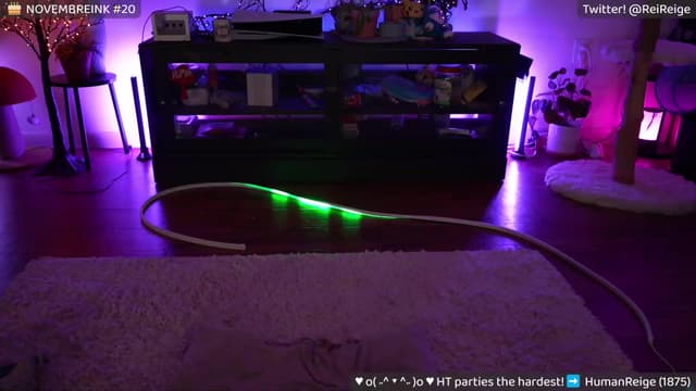 Gallery image thumbnail from Reive's myfreecams stream on, 11/19/2023, 09:51 image 4 of 20