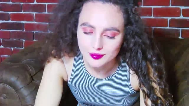 Gallery image thumbnail from Rikki's myfreecams stream on, 11/10/2023, 18:55 image 9 of 20