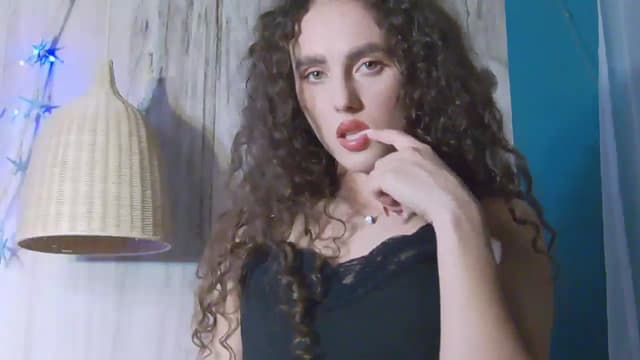Gallery image thumbnail from Rikki's myfreecams stream on, 12/07/2023, 21:46 image 7 of 20