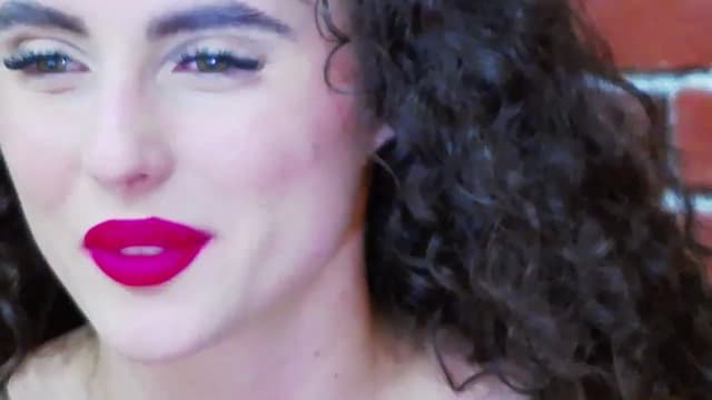Gallery image thumbnail from Rikki's myfreecams stream on, 12/18/2023, 17:02 image 14 of 20