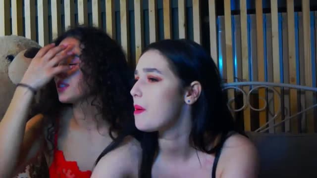 Gallery image thumbnail from Rikki's myfreecams stream on, 12/31/2023, 16:55 image 17 of 20