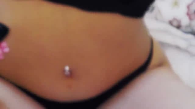 Gallery image thumbnail from Rikki's myfreecams stream on, 02/07/2024, 21:29 image 11 of 20