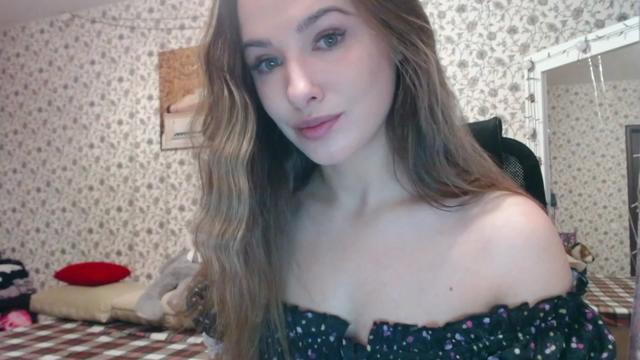 Gallery image thumbnail from RosieRosa's myfreecams stream on, 11/13/2023, 06:42 image 7 of 20