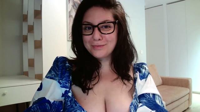 Gallery image thumbnail from SILKYWOMAN's myfreecams stream on, 04/26/2024, 19:55 image 19 of 20