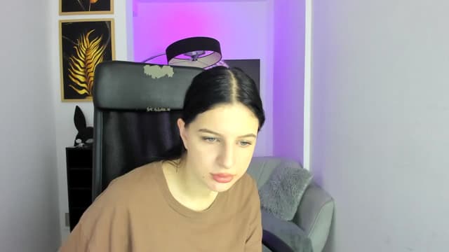 Gallery image thumbnail from Saule's myfreecams stream on, 08/16/2024, 13:16 image 6 of 20