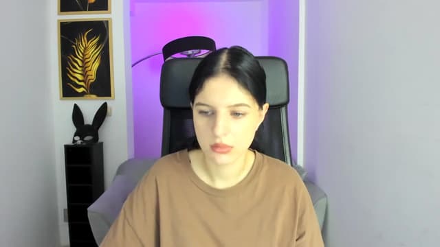 Gallery image thumbnail from Saule's myfreecams stream on, 08/16/2024, 13:16 image 16 of 20