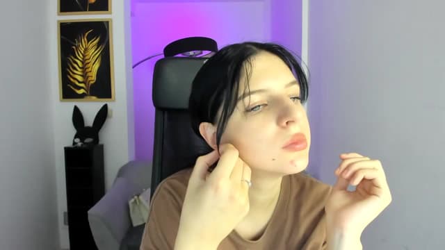 Gallery image thumbnail from Saule's myfreecams stream on, 08/16/2024, 13:16 image 13 of 20