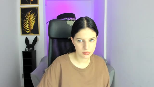 Gallery image thumbnail from Saule's myfreecams stream on, 08/16/2024, 13:16 image 12 of 20