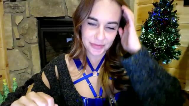 Gallery image thumbnail from Scout's myfreecams stream on, 12/04/2022, 06:47 image 13 of 20