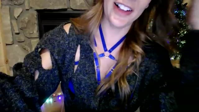 Gallery image thumbnail from Scout's myfreecams stream on, 12/04/2022, 06:47 image 2 of 20