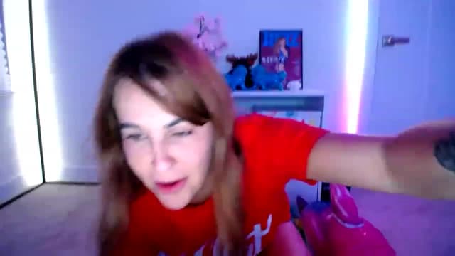 Gallery image thumbnail from Scout's myfreecams stream on, 01/03/2023, 05:05 image 1 of 20