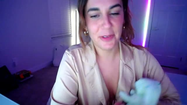 Gallery image thumbnail from Scout's myfreecams stream on, 06/06/2023, 04:57 image 16 of 20