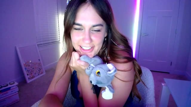 Gallery image thumbnail from Scout's myfreecams stream on, 07/12/2023, 05:21 image 11 of 20