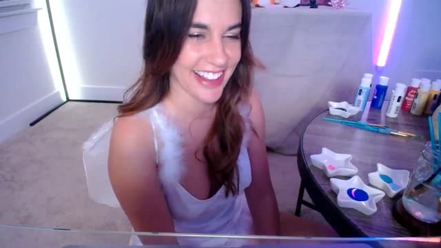 Gallery image thumbnail from Scout's myfreecams stream on, 10/26/2023, 05:26 image 3 of 20