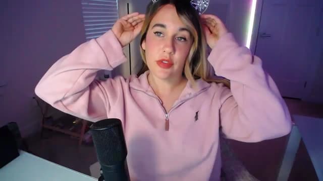 Gallery image thumbnail from Scout's myfreecams stream on, 03/13/2025, 24:01 image 5 of 20
