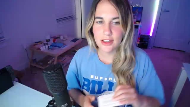 Gallery image thumbnail from Scout's myfreecams stream on, 04/17/2025, 02:52 image 6 of 20