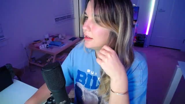 Gallery image thumbnail from Scout's myfreecams stream on, 04/17/2025, 02:52 image 9 of 20