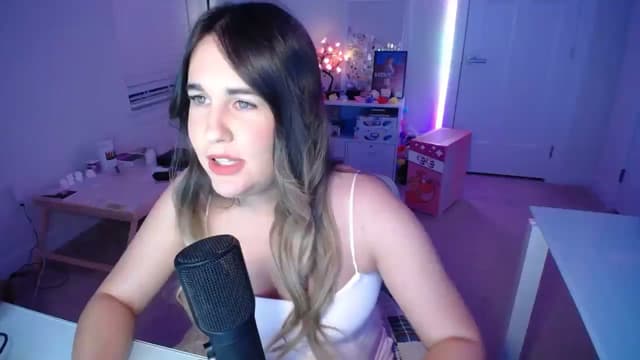 Gallery image thumbnail from Scout's myfreecams stream on, 11/02/2025, 03:45 image 6 of 20