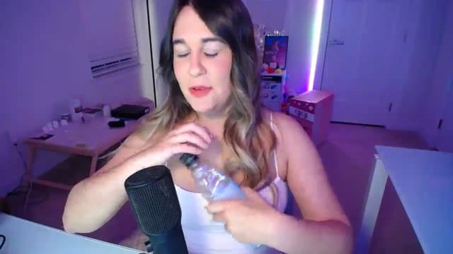 Gallery image thumbnail from Scout's myfreecams stream on, 11/02/2025, 03:45 image 4 of 20